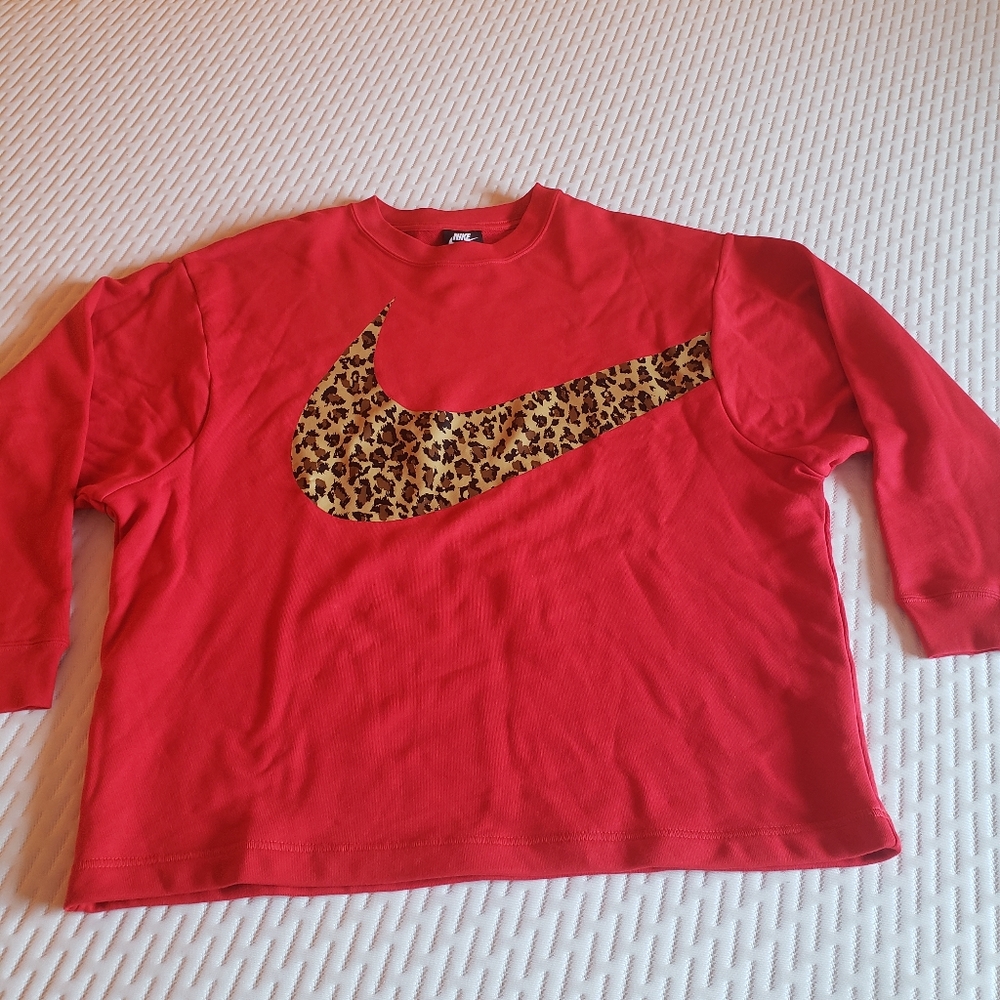 Nike crew neck sweatshirt